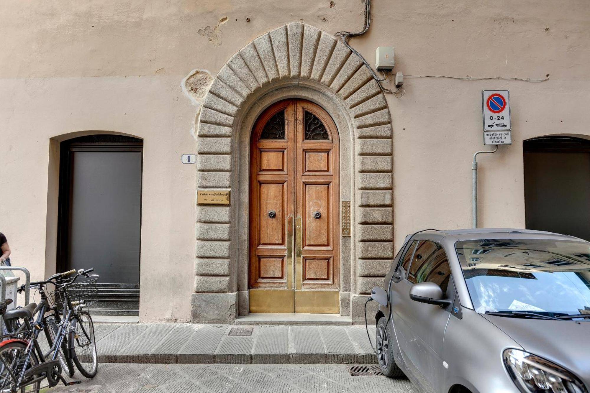 Le Farine Della Signoria Apartments By Mamo Florens Rum bild